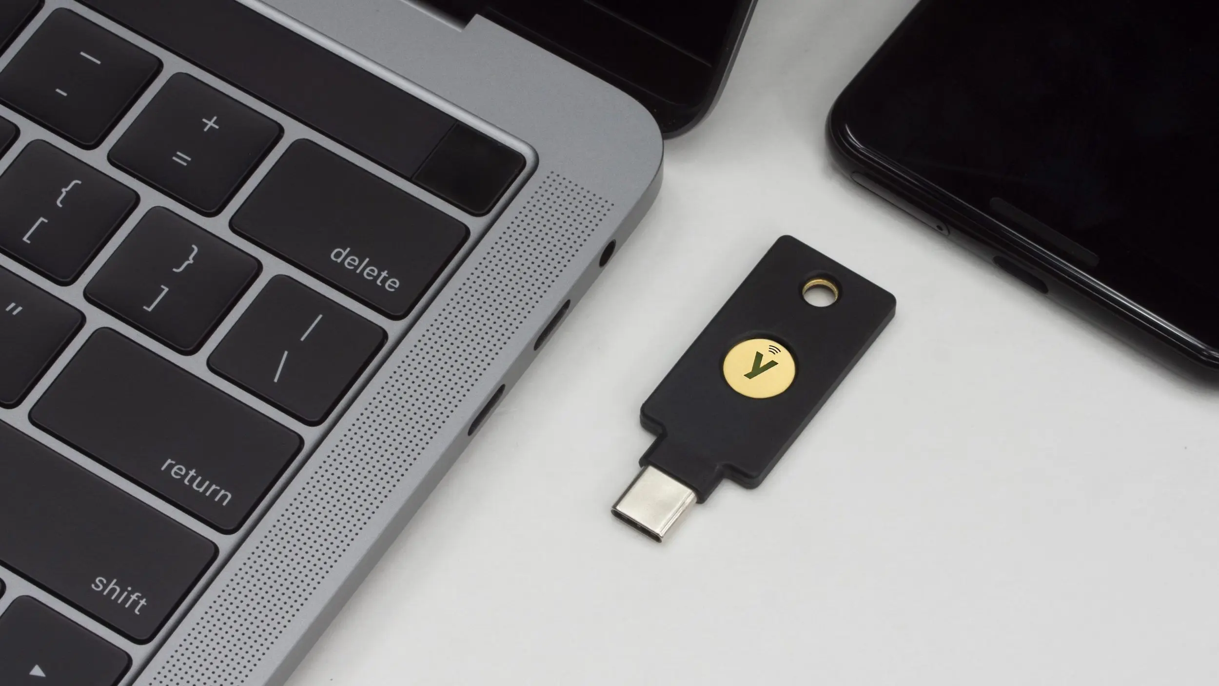 /privacyguides/privacyguides.org/raw/commit/b6e2559306048dc4ada13b2d6cd4212fc7dbb1ee/blog/assets/images/yubikey-reset-and-backup/cover.webp